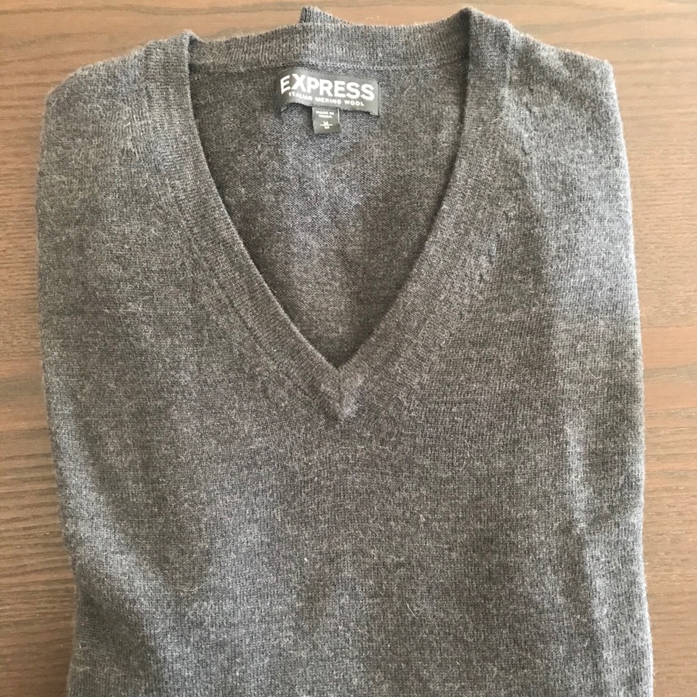 Express Men’s Merino Wool V-Neck Sweater